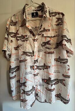 It’s Always Catfish Time! Raised by Coyotes Shirt Men XL Short Sleeve Pearl Snap